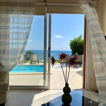 Amazing Front Line Villa In Coral Bay Пейя Екстер'єр фото