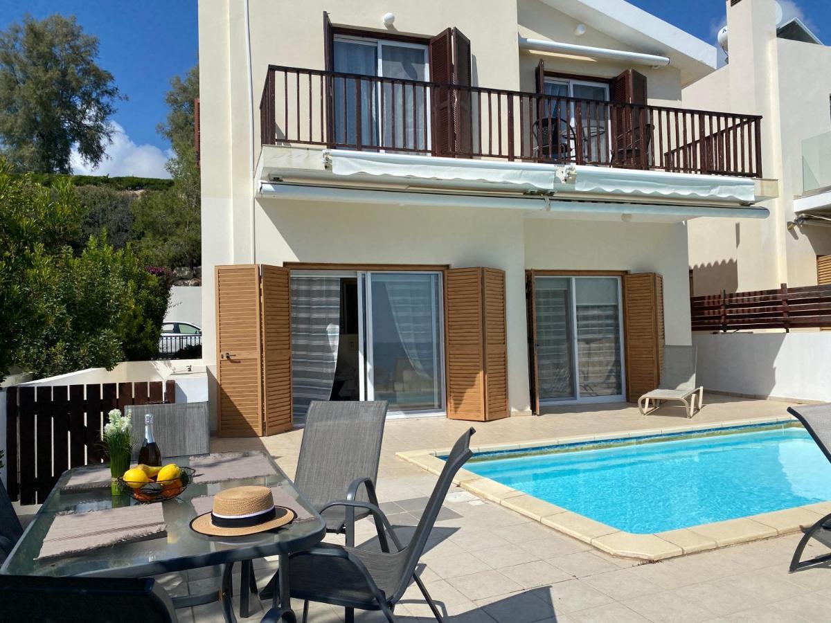 Amazing Front Line Villa In Coral Bay Пейя Екстер'єр фото